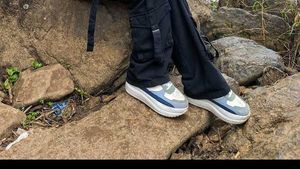 Platform Sneakers - Blue/White