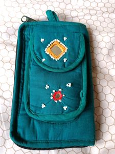 Soft Embroidery Hand Purse👝