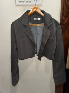 Cropped Gray Blazer