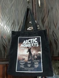 Arctic Monkeys Tote Bag