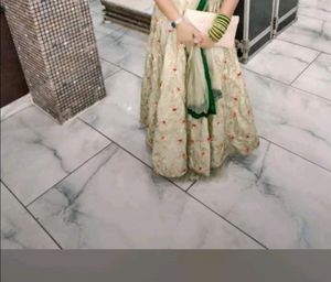Beautiful Lehnga With Net Chunni