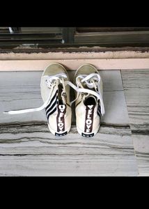White Trendy Shoes