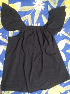 Women's Top