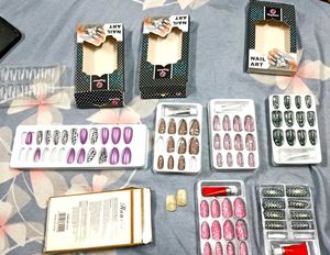 Press-On Nail Set