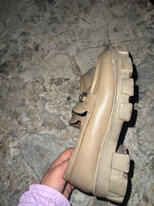 Tan Loafers - Classic &amp; Comfy