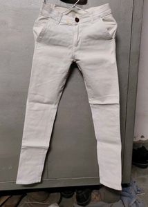 Off-White Casual Pants