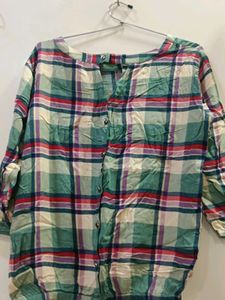 Checked 3/4 Sleeve Top