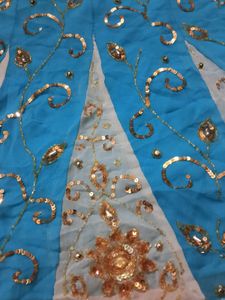 SALE🔥Embellished Lahenga Choli Set 💙