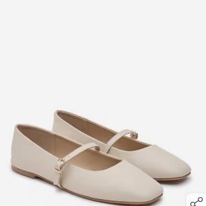 Belly Flats Brand New With Tag