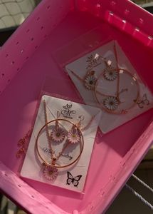 Daisy Jewelry Set