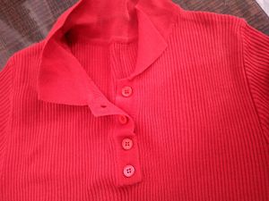 Chilly Red Self Design Fitted Polo Neck Tshirt
