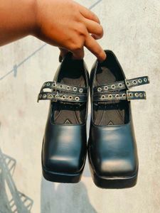 black heel pinteresty mary janes🖤