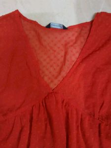 Deep Red Top