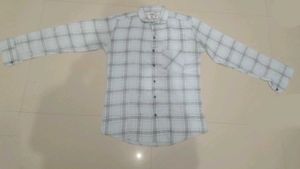 Men&#39;s Plaid Casual Shirt
