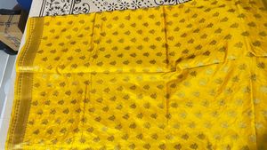 Yellow Silk Saree with pink paloo