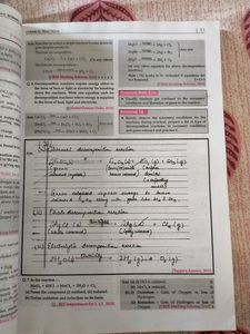 Cbse Question Bank Class 10 (Science)