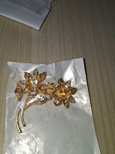 Floral Gold Brooch Pins -2