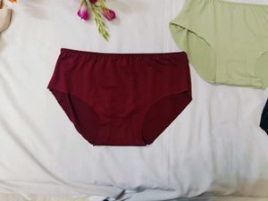 🇳🇿❤️💫 Pack Of Three Silky Stuff Panties