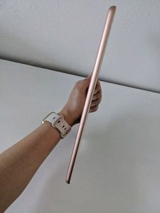 iPad 6th Gen 32gb With Pencil