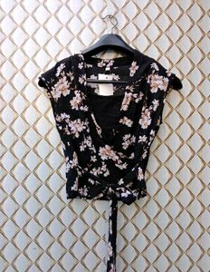New With Tag Korean Half Bow Crop Top