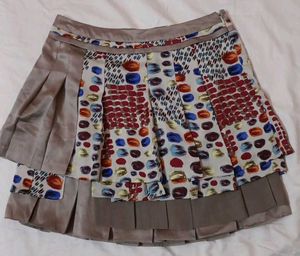 Korean Brand Short Skirt For Ladies