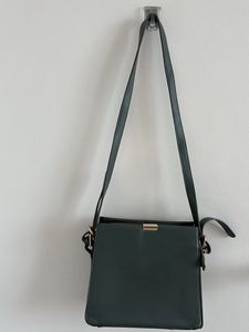 Van Heusen Elegant Crossbody Bag