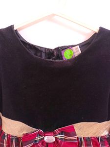 Fashionable One Piece Dress For Girls