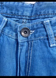 Levi’s® Original Fit Jeans** 👖🔵