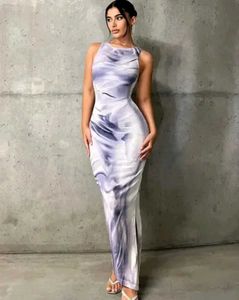 Elegant Tie-Dye Maxi Dress