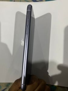 Iphone 11 4/128gb