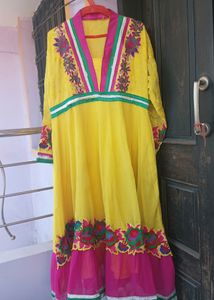 Yellow Kurta With Beautiful Pink Ombre Dupatta