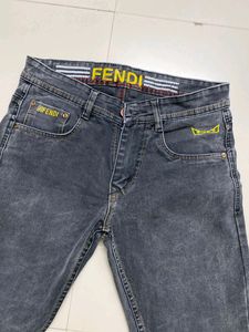 Trendy Grey Shaded Jean 🖤🤍🖤