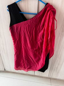 Sleeveless Layered Top