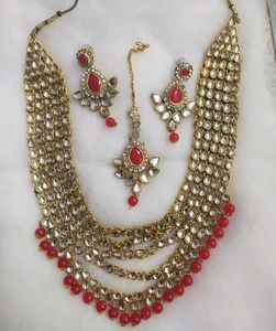 Women&#39;s 5 Layer Jewellery Set