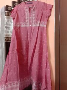 Dusty Rose Embroidered Kurti