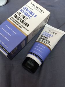 Dr Sheth’s Ceramide And Vitamin C Moisturiser