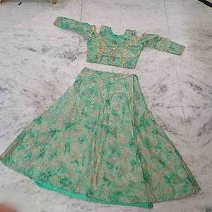 Green crop top and skirt dress with shrug Set