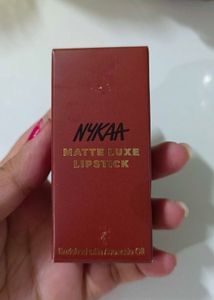NYKAA Matte Luxe Lipstick