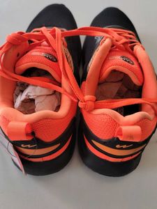 Campus Running Shoes - Black &amp; Orange