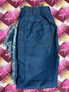 combo of Frayed Denim Jeans &amp; Red top