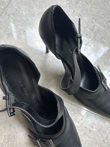 CHARLES &amp; KEITH (Chic Black Heels)