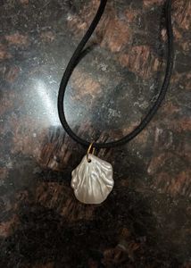 Seashell Pendant Necklace