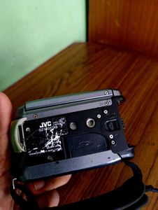 JVC Camcorder 32x Optical Zoom