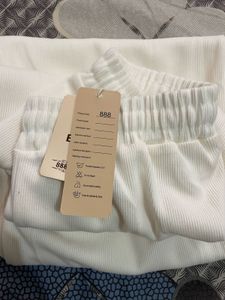 New Pretty White Pant