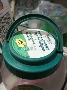Himalaya Neem Face Wash Container