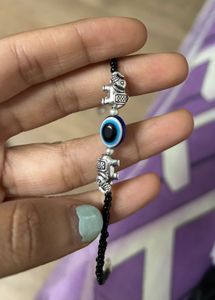 Evil eye bead in the center Anklet