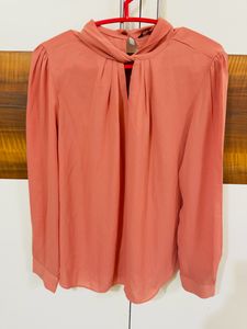 Amazing Peachy Pink Top From Annabelle