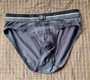 Gray JKey Chequered Brfs