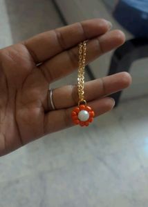 COMBO OF FLOWER LOCKET AND EARRING🧡🧡❤️❤️