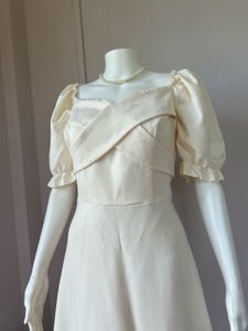 Offwhite Creme Midi Gown